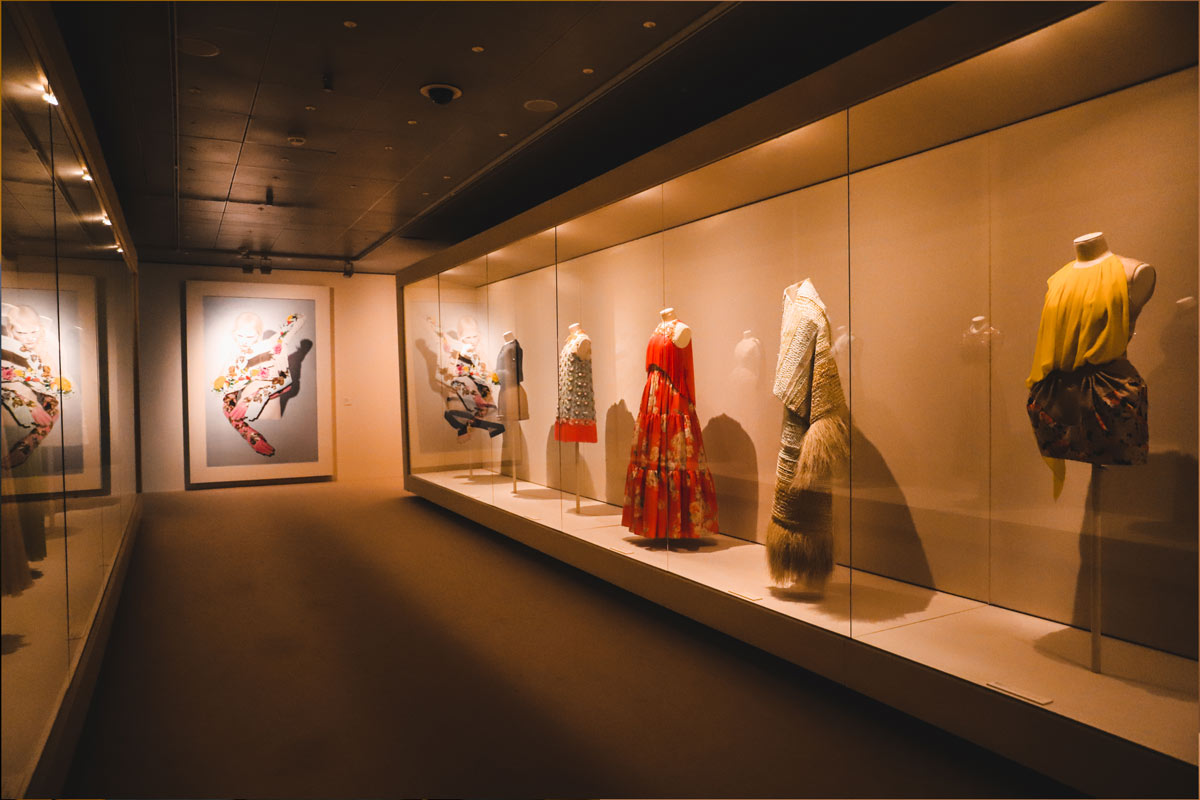 ACADEMIA CURSOS COSTURA PATRONAJE Y CONFECCIÓN INARI JÜN PAMPLONA IRUÑA EXCURSIÓN A MUSEO BALENCIAGA GETARIA